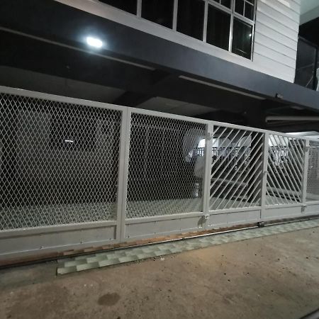 NJ_Homestay@KKIA/Petagas KK Kota Kinabalu Bagian luar foto